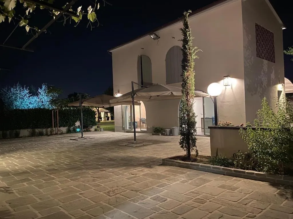 Podere Milla Montale  Bed and breakfast Montale (Tuscany)